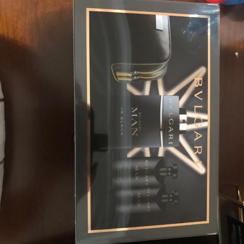 BVLGARI Man In Black Gift Set
